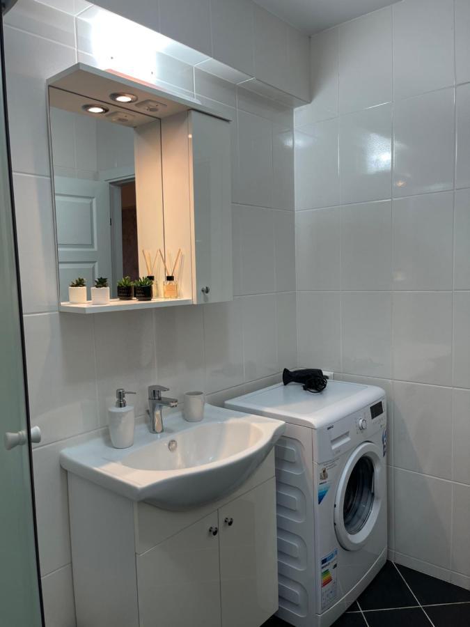 Welcome To Bucharest Airport Residences & Therme-Self Check-In Otopeni Kültér fotó